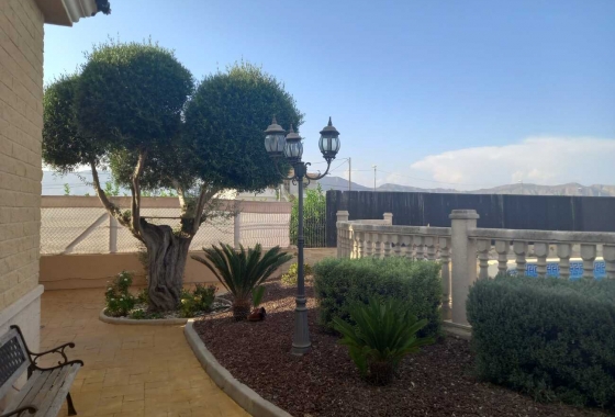 Resale - Villa - Orihuela - LOS DESEMPARADOS