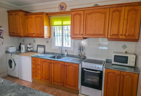 Resale - Villa - Torrevieja - Costa Blanca