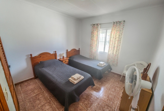 Resale - Villa - Torrevieja - Costa Blanca