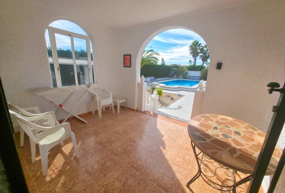 Resale - Villa - Torrevieja - Costa Blanca