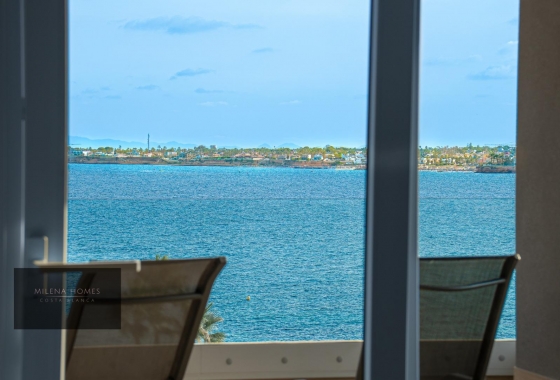 Resale - Apartment / flat - Torrevieja - Punta Prima