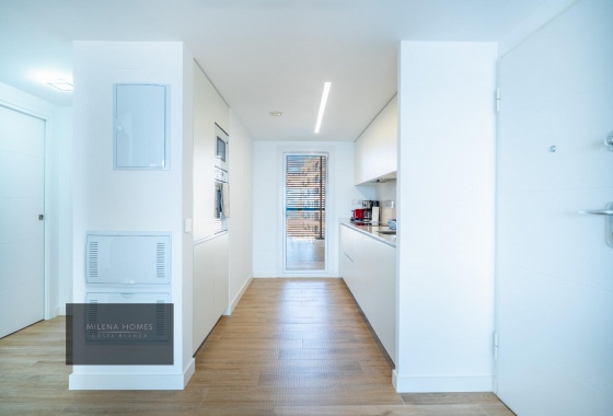 Resale - Apartment / flat - Torrevieja - Punta Prima