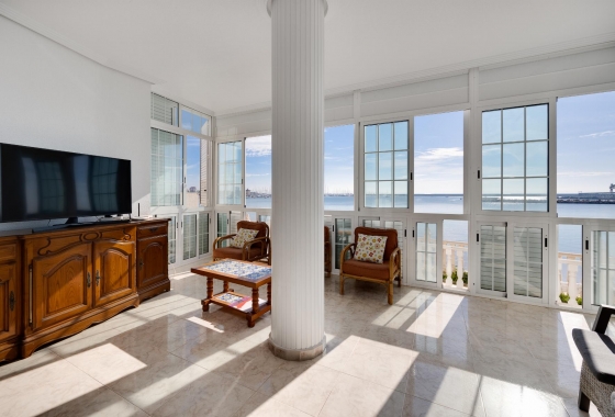 Resale - Apartment / flat - Torrevieja - Costa Blanca
