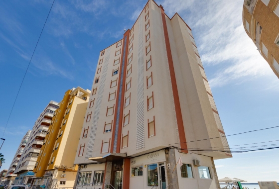 Resale - Apartment / flat - Torrevieja - Costa Blanca