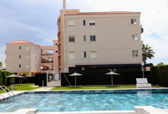 Resale - Apartment / flat - Torrevieja - Costa Blanca