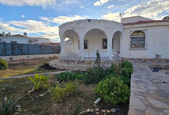 Reventa - Villa - Torrevieja - Costa Blanca