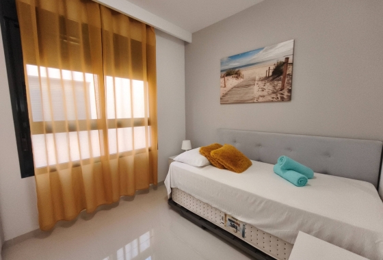 Reventa - Apartamento / piso - Pilar de la Horadada - La Torre De La Horadada