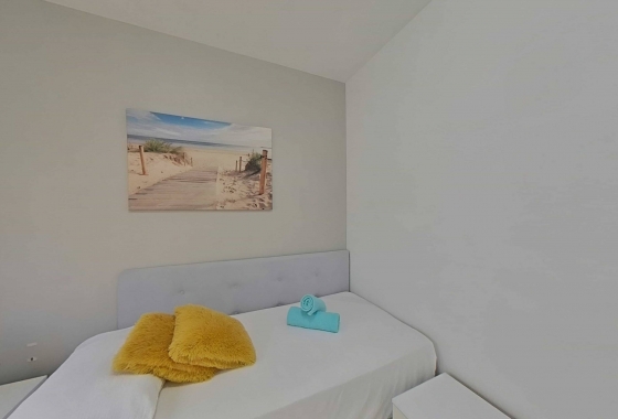 Reventa - Apartamento / piso - Pilar de la Horadada - La Torre De La Horadada