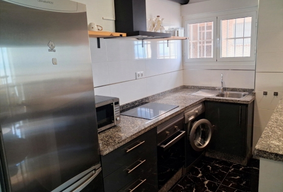 Resale - Apartment / flat - La Mata