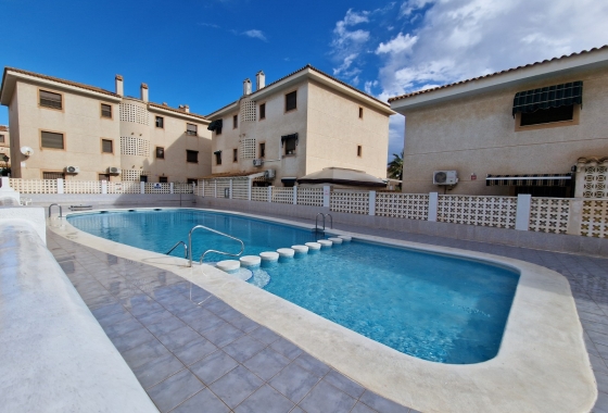 Återförsäljning - Lägenhet / lägenhet - Guardamar del Segura - Mercadona Area