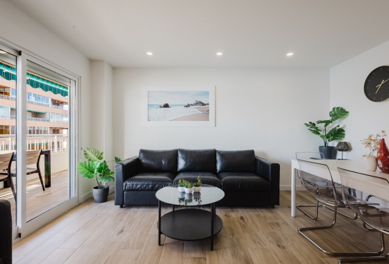 Återförsäljning - Lägenhet / lägenhet - Torrevieja - Playa del Acequión