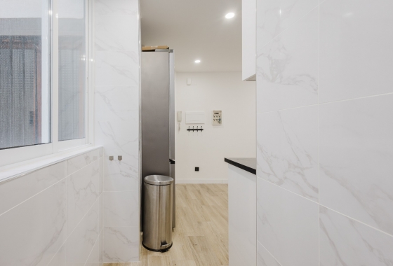 Återförsäljning - Lägenhet / lägenhet - Torrevieja - Playa del Acequión