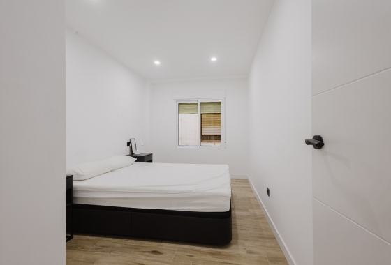 Återförsäljning - Lägenhet / lägenhet - Torrevieja - Playa del Acequión