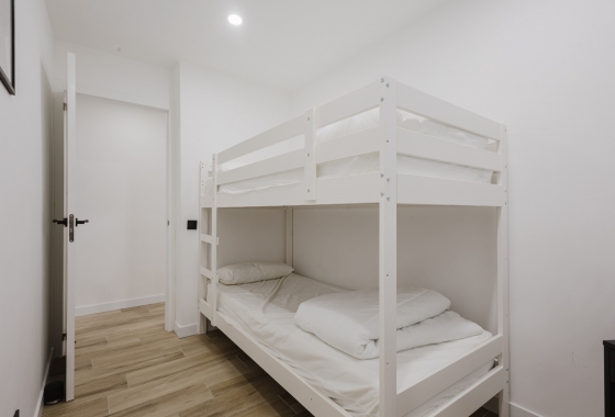 Återförsäljning - Lägenhet / lägenhet - Torrevieja - Playa del Acequión