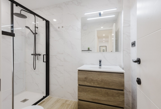 Återförsäljning - Lägenhet / lägenhet - Torrevieja - Playa del Acequión