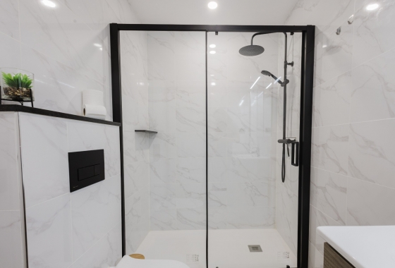 Återförsäljning - Lägenhet / lägenhet - Torrevieja - Playa del Acequión