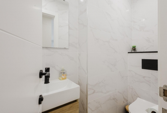 Återförsäljning - Lägenhet / lägenhet - Torrevieja - Costa Blanca