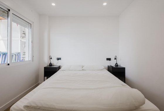 Återförsäljning - Lägenhet / lägenhet - Torrevieja - Costa Blanca