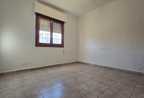 Resale - Villa - Torrevieja - Costa Blanca