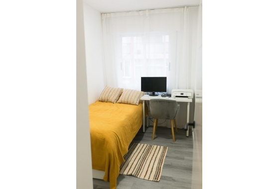 Resale - Apartment / flat - Torrevieja - Curva Del Palangre