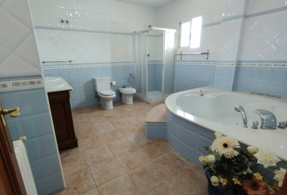 Herverkoop - Villa - Torrevieja - La Siesta - El Salado - Torreta