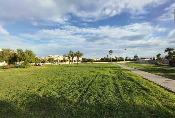 Herverkoop - Villa - Torrevieja - La Siesta - El Salado - Torreta