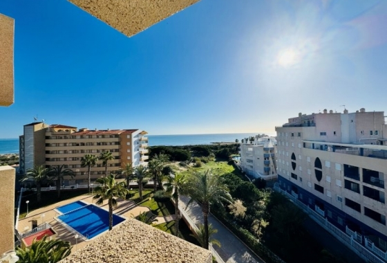 Resale - Penthouse - La Mata - Alanis