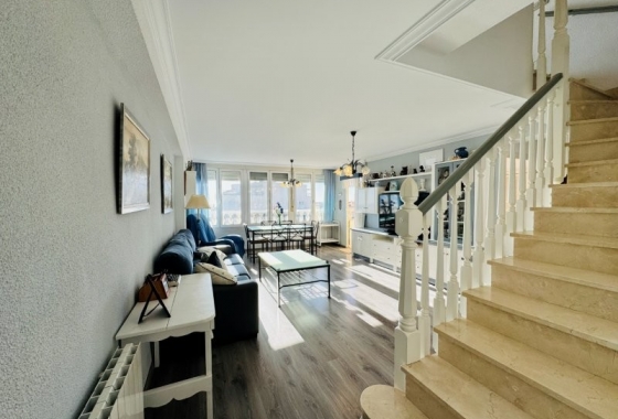 Resale - Penthouse - La Mata - Alanis