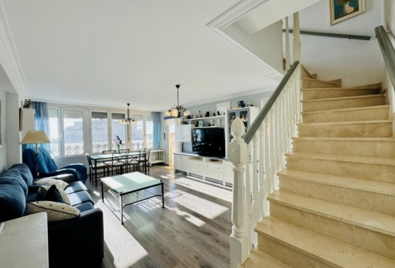 Resale - Penthouse - La Mata - Alanis