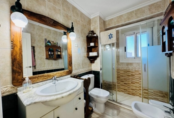 Resale - Penthouse - La Mata - Alanis