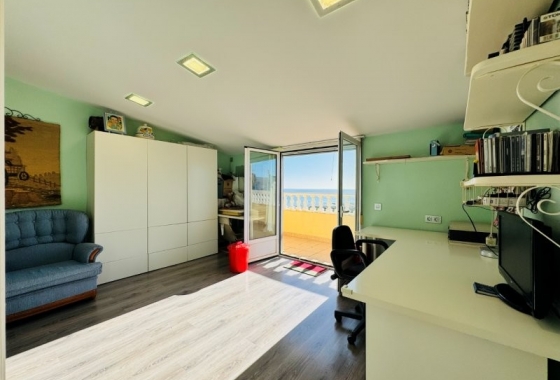 Resale - Penthouse - La Mata - Alanis