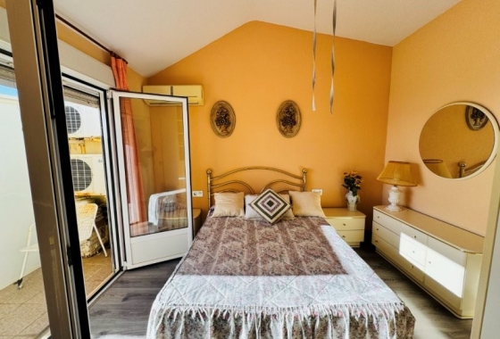 Resale - Penthouse - La Mata - Alanis