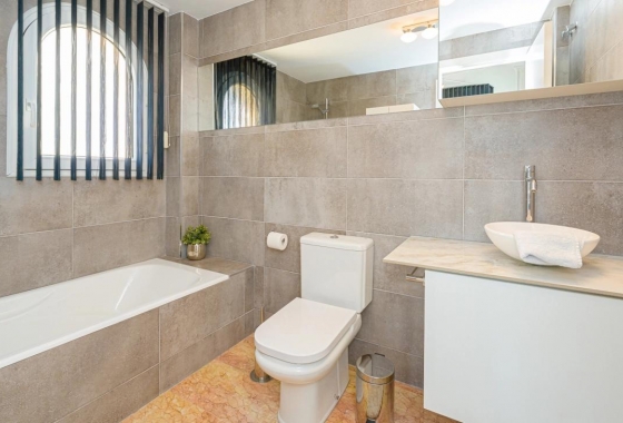 Resale - Apartment / flat - Altea - Costa Blanca