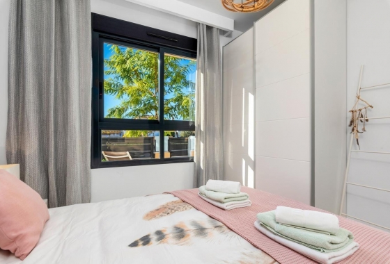 Resale - Apartment / flat - Pilar de la Horadada - Pueblo Latino