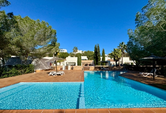 Resale - Villa - Orihuela - Las Colinas Golf
