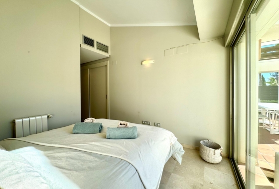 Resale - Villa - Orihuela - Las Colinas Golf