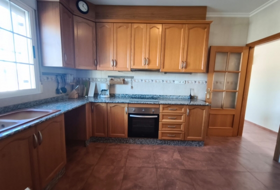 Resale - Villa - Hondón de los Fráiles - Inland