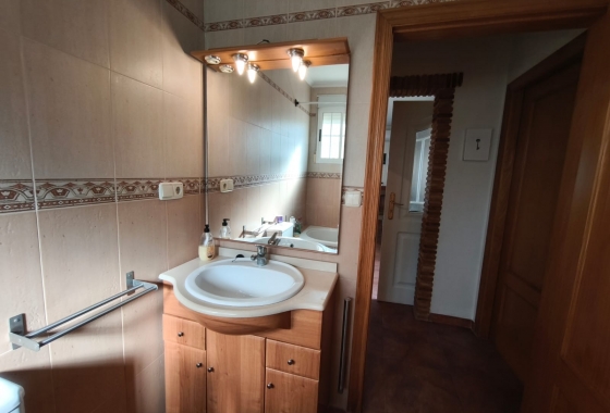 Resale - Villa - Hondón de los Fráiles - Inland