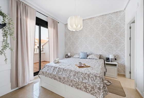 Resale - Townhouse - San Miguel de Salinas - Inland