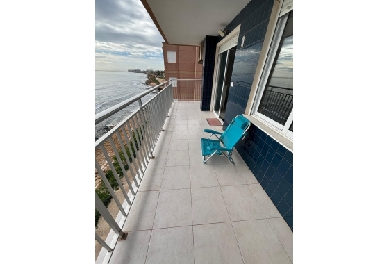 Resale - Apartment / flat - Torrevieja - Playa De Los Naufragos