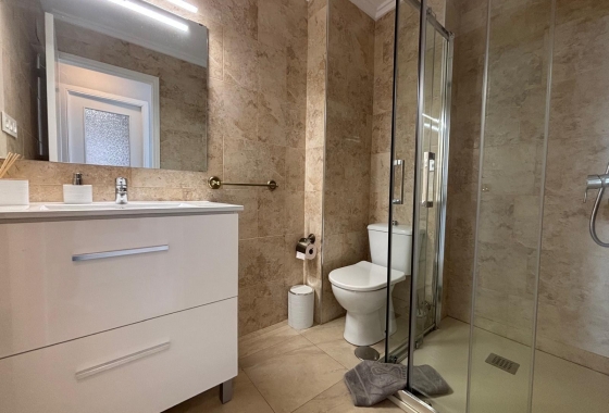 Resale - Apartment / flat - Torrevieja - Playa De Los Naufragos