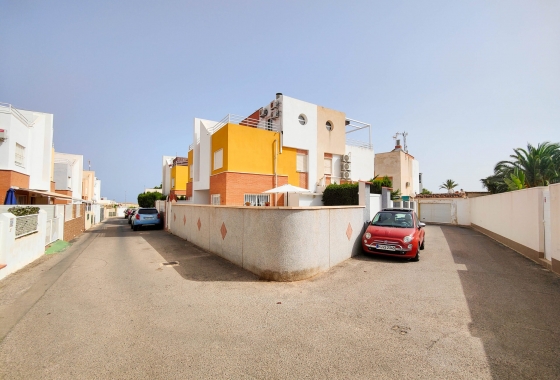 Resale - Townhouse - Orihuela Costa - Costa Blanca