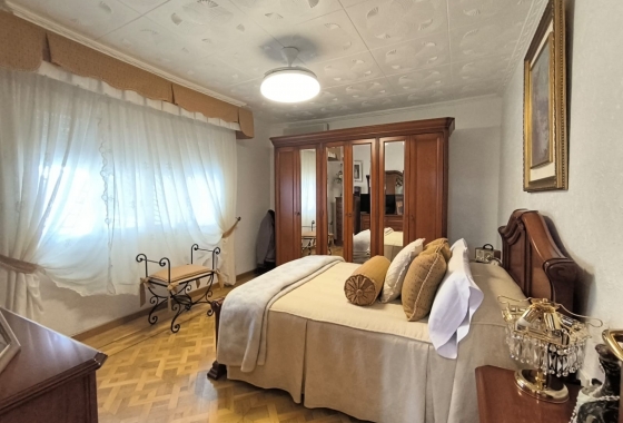 Resale - Villa - Sax - Inland