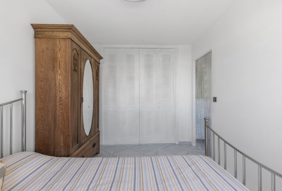 Resale - Apartment / flat - La Mata - Costa Blanca