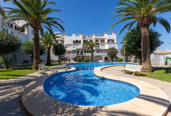 Resale - Apartment / flat - La Mata - Costa Blanca