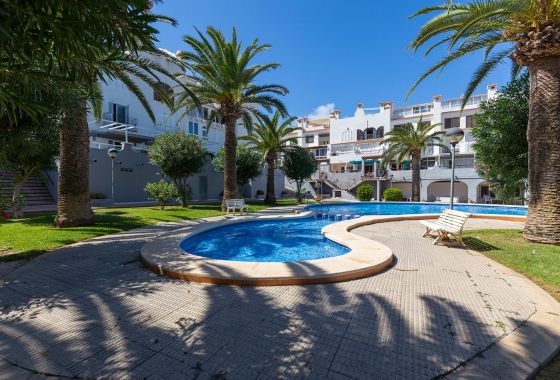 Resale - Apartment / flat - La Mata - Costa Blanca
