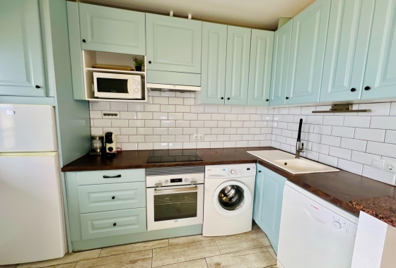 Resale - Apartment / flat - Torrevieja - Miramar - Torre Del Moro