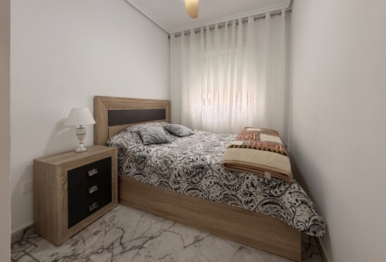 Reventa - Apartamento / piso - Torrevieja - Costa Blanca