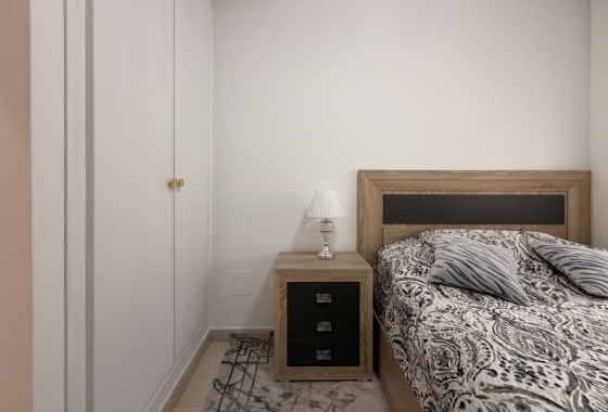 Reventa - Apartamento / piso - Torrevieja - Costa Blanca