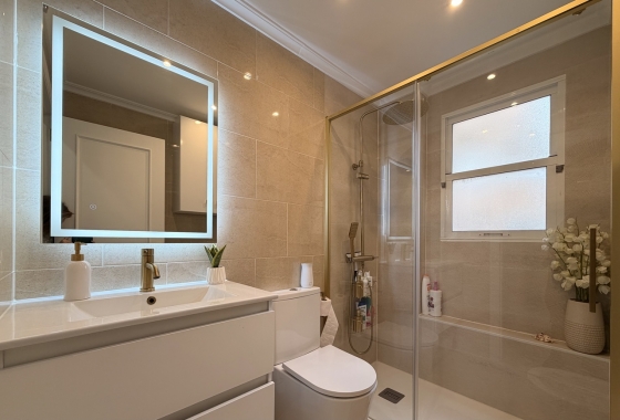 Reventa - Apartamento / piso - Torrevieja - Costa Blanca